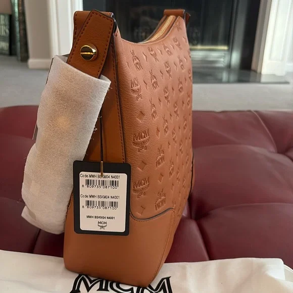 NWT- MCM Klara Hobo Monogram Shoulder Bag - Picture 5 of 8